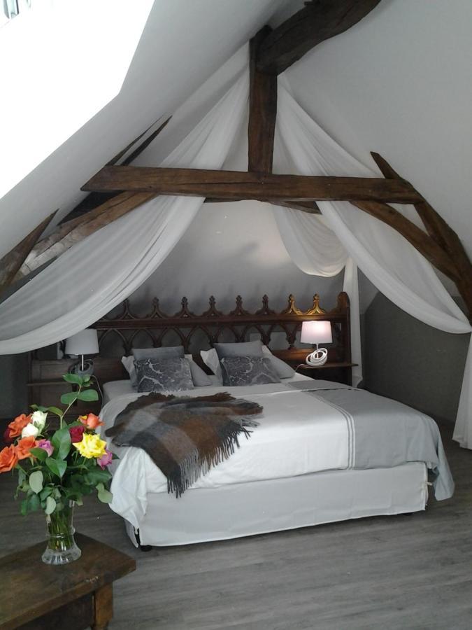 Bed and Breakfast Le Manoir Des Roches Bourre Екстер'єр фото