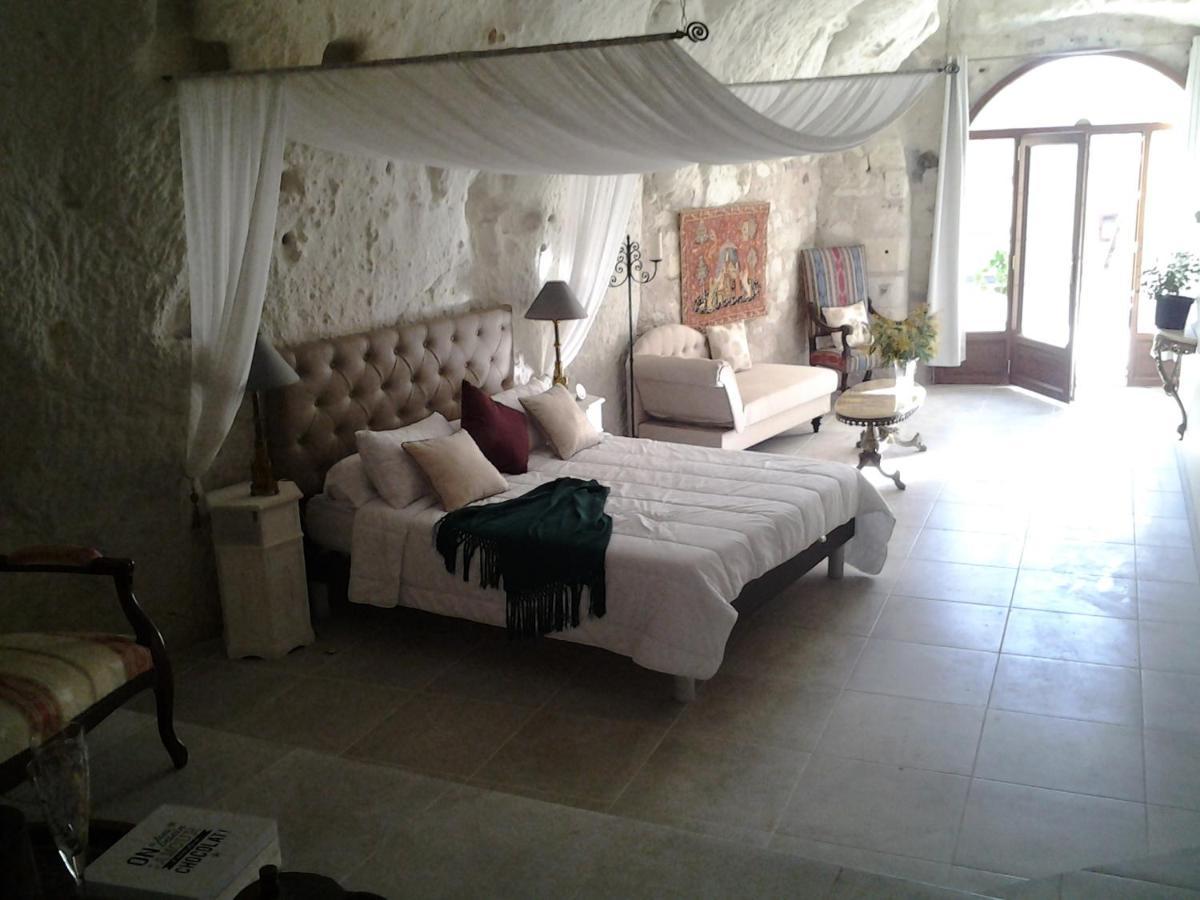 Bed and Breakfast Le Manoir Des Roches Bourre Екстер'єр фото